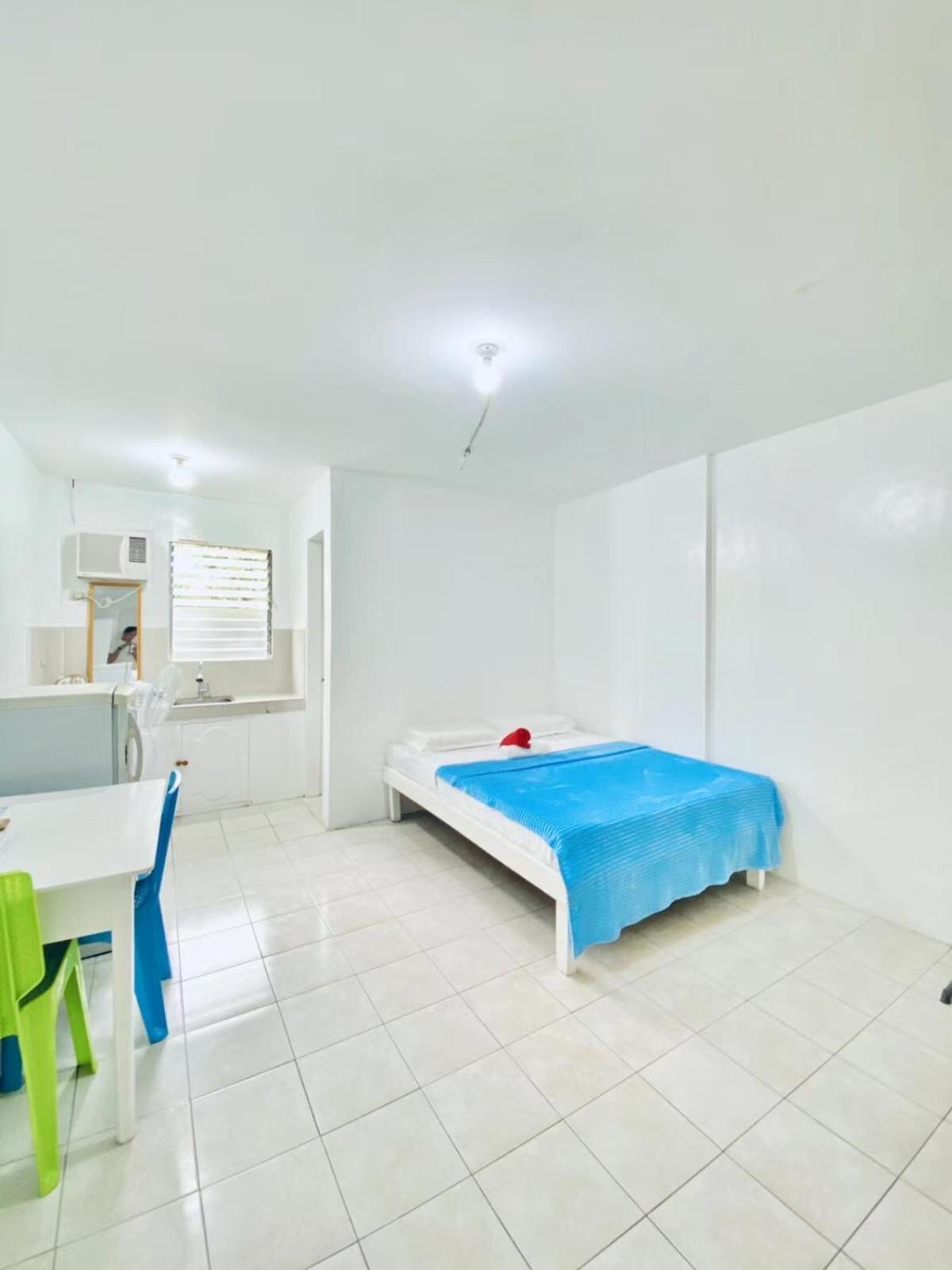 Glo'S Space Boracay Dmall By Tripzyfun Balabag  Exterior photo